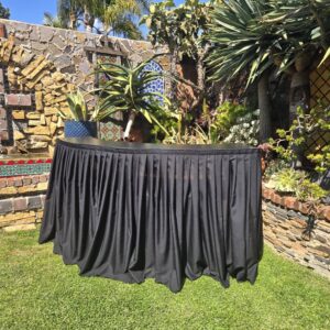 Serpentine Bar with Skirt